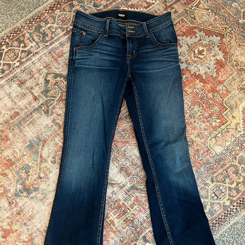 Cute Flare Hudson Jeans!
